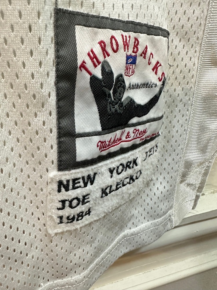 Mitchell & Ness Throwback New York Jets Klecko 1984 Sz 54 White Football  #73 - Picture 5 of 13